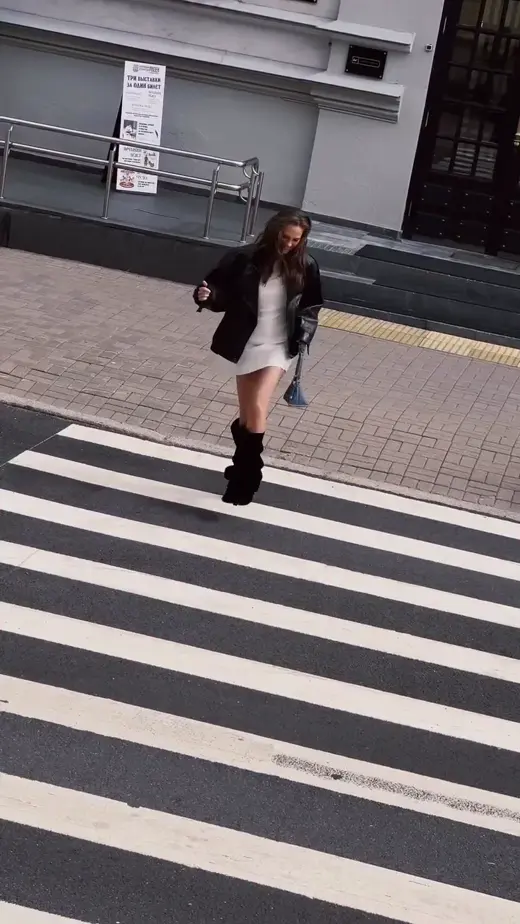 Скоро