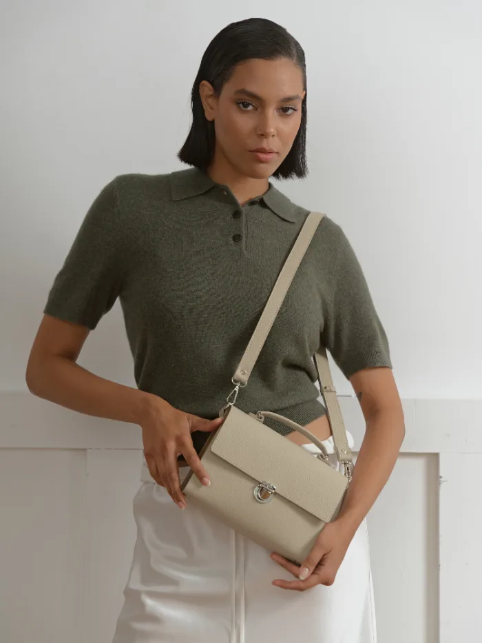 Анастасия — Молочный